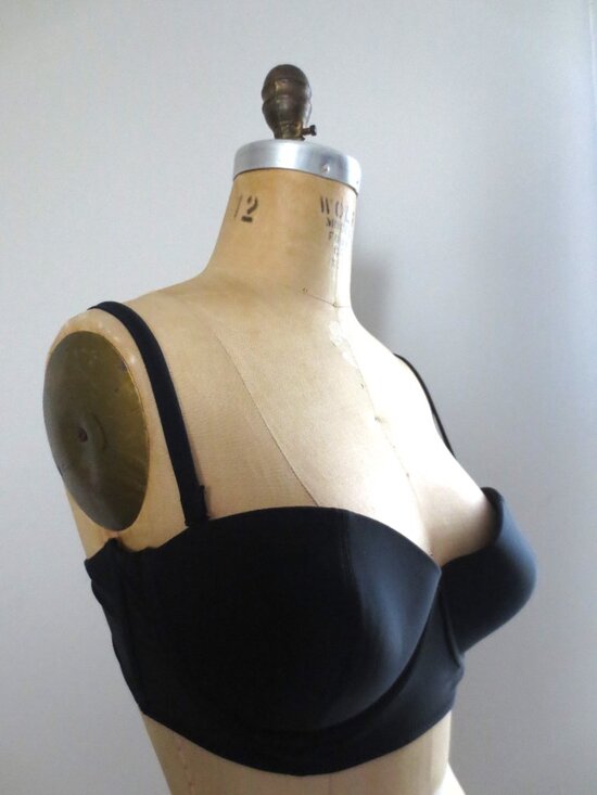 Old Navy 4-Way Convertible Strap Black Bikini Top - NWOT - Picture 5 of 14